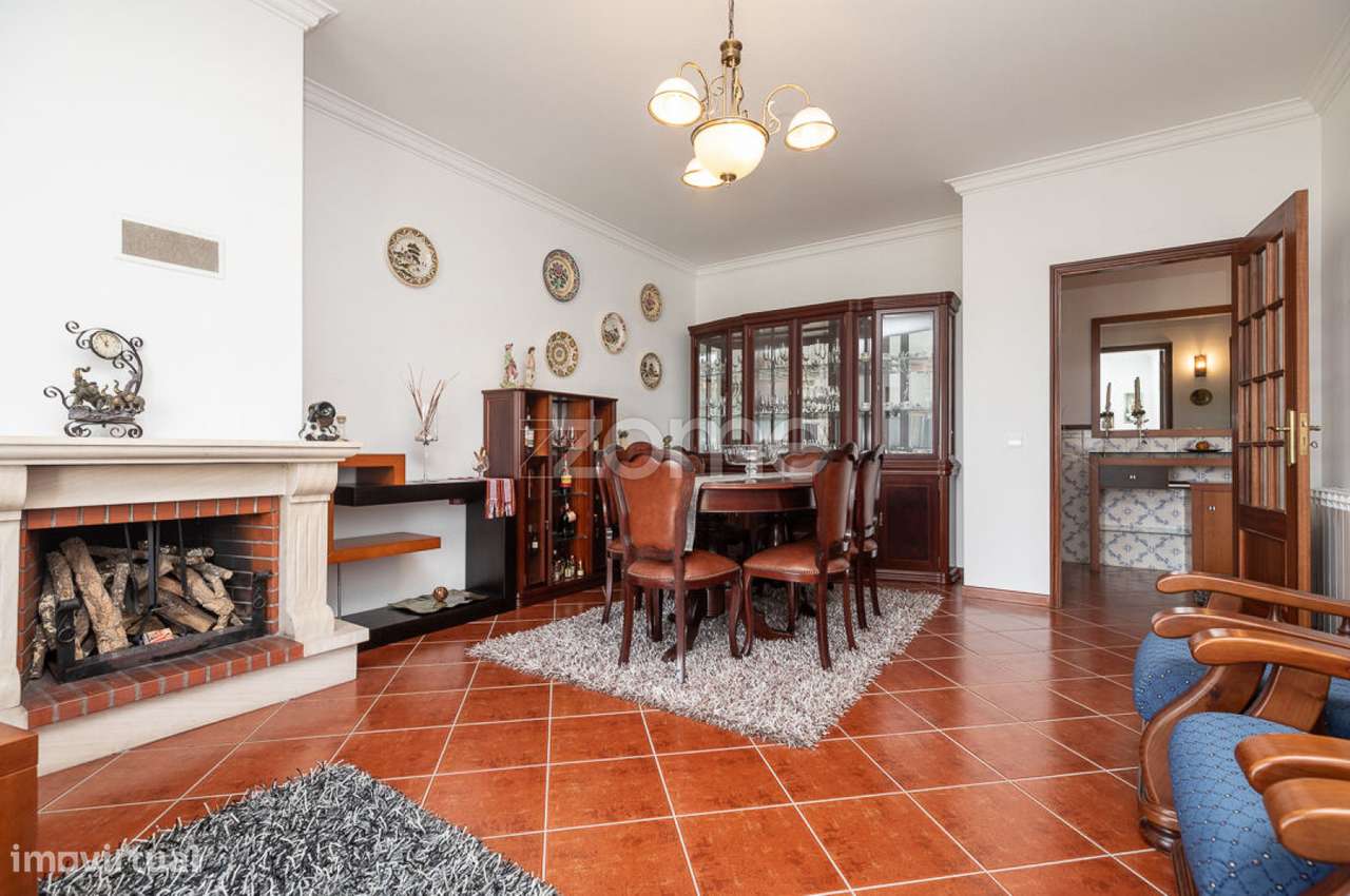 Apartamento T3+2 com Garagem| Cernache, Casconha-8
