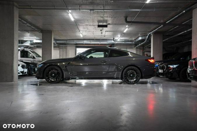 BMW M4 - 5