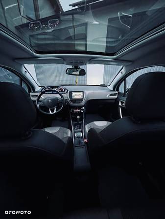 Peugeot 2008 1.6 VTi Allure - 11