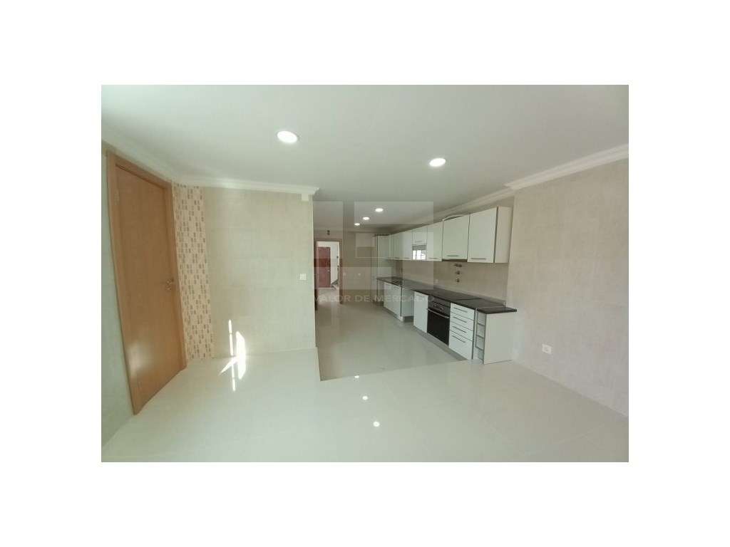 Moradia T3 (Remodelada) com Anexo (T3) Madorna - Grande imagem: 5/34