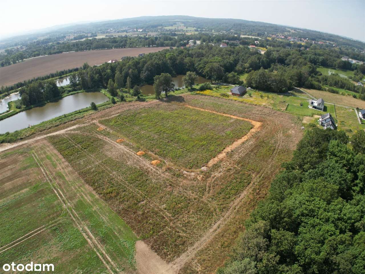 Działki na kameralnym osiedlu.-7