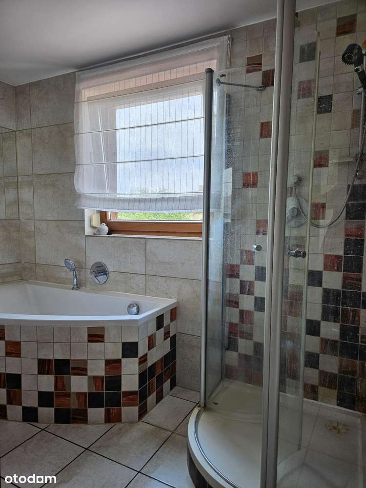 Skórzewo 148 m²wysoki standard ogród fotowoltaika-7