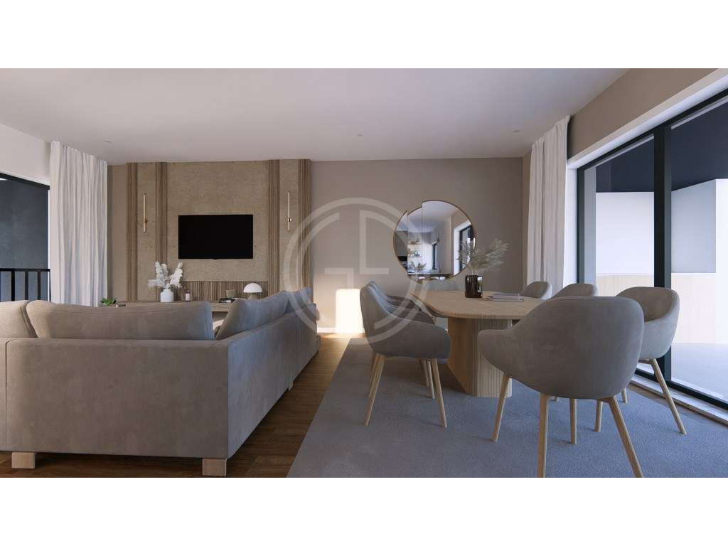 Moradia Unifamiliar com Piscina e Garagem-5