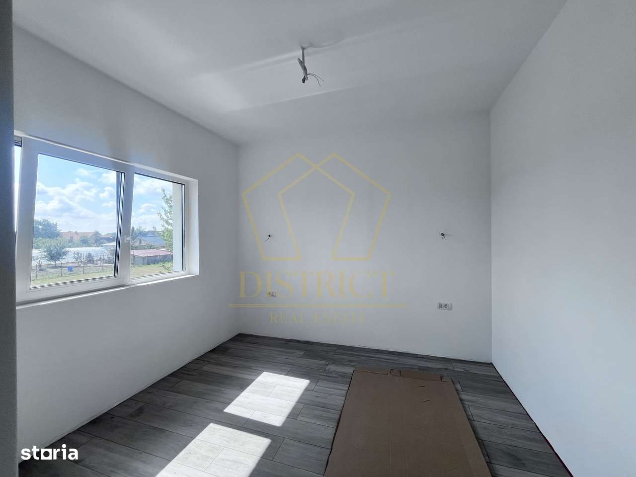 Duplex modern cu 4 camere si dressing I Mosnita Noua - Imagine principală: 4/11