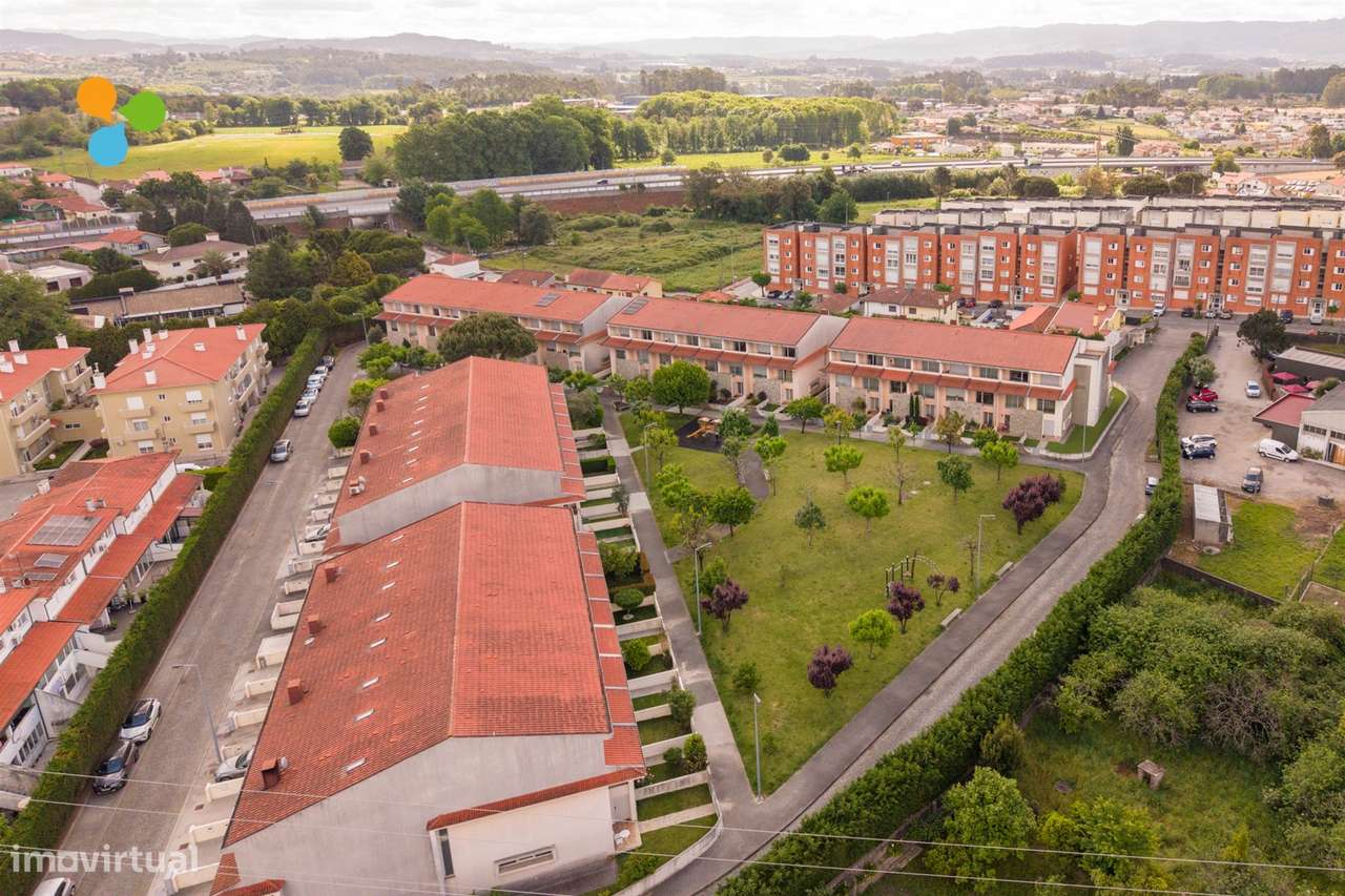 Moradia T3 em condomínio fechado - Famalicão-52