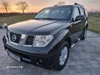 Nissan Pathfinder 2.5 D SE - 2