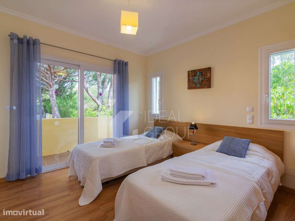 Moradia T4 com piscina - Vilamoura-22