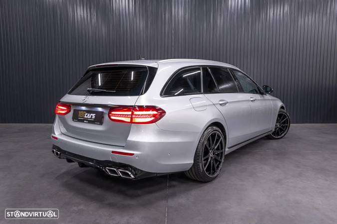 Mercedes-Benz E 220 d T 9G-TRONIC AMG Line - 5