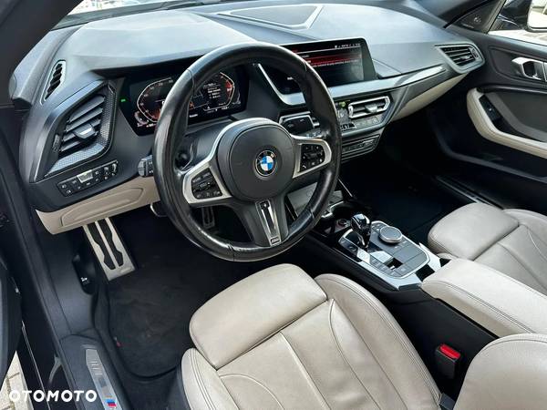 BMW Seria 2 218d M Sport - 5