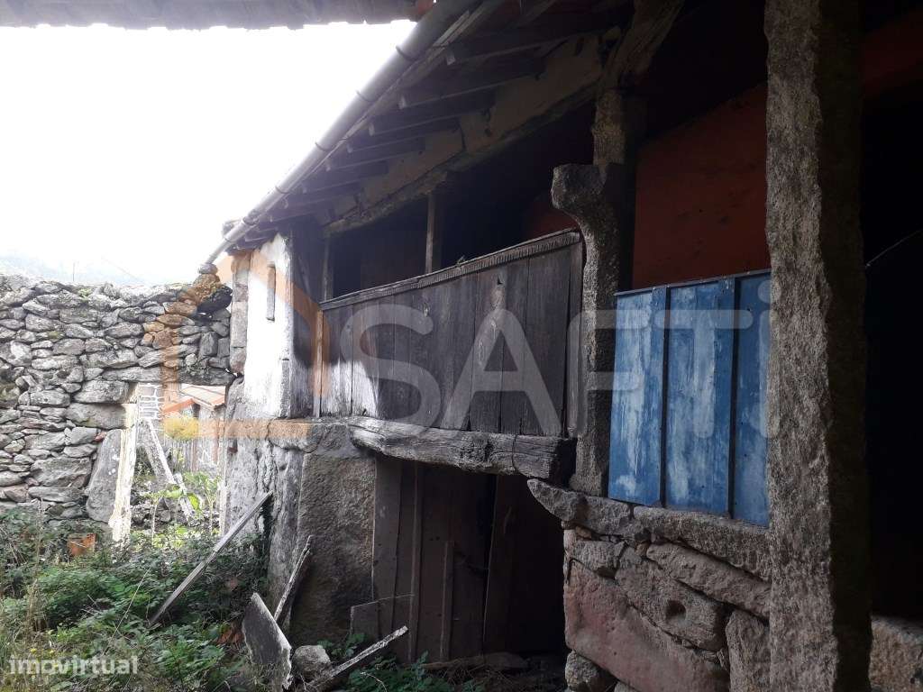 Casa em pedra para recuperar - Grande imagem: 4/5