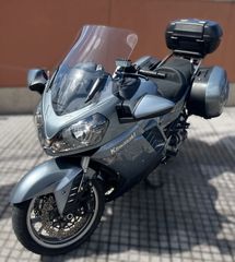 Kawasaki GTR  1400 GTR