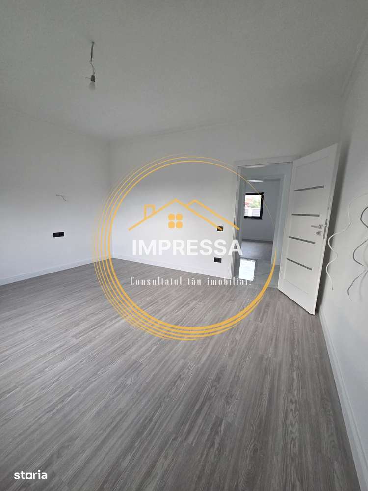 Se vinde casă superbă intr-un cartier linistit 5ari teren! Nou! - Imagine principală: 4/19