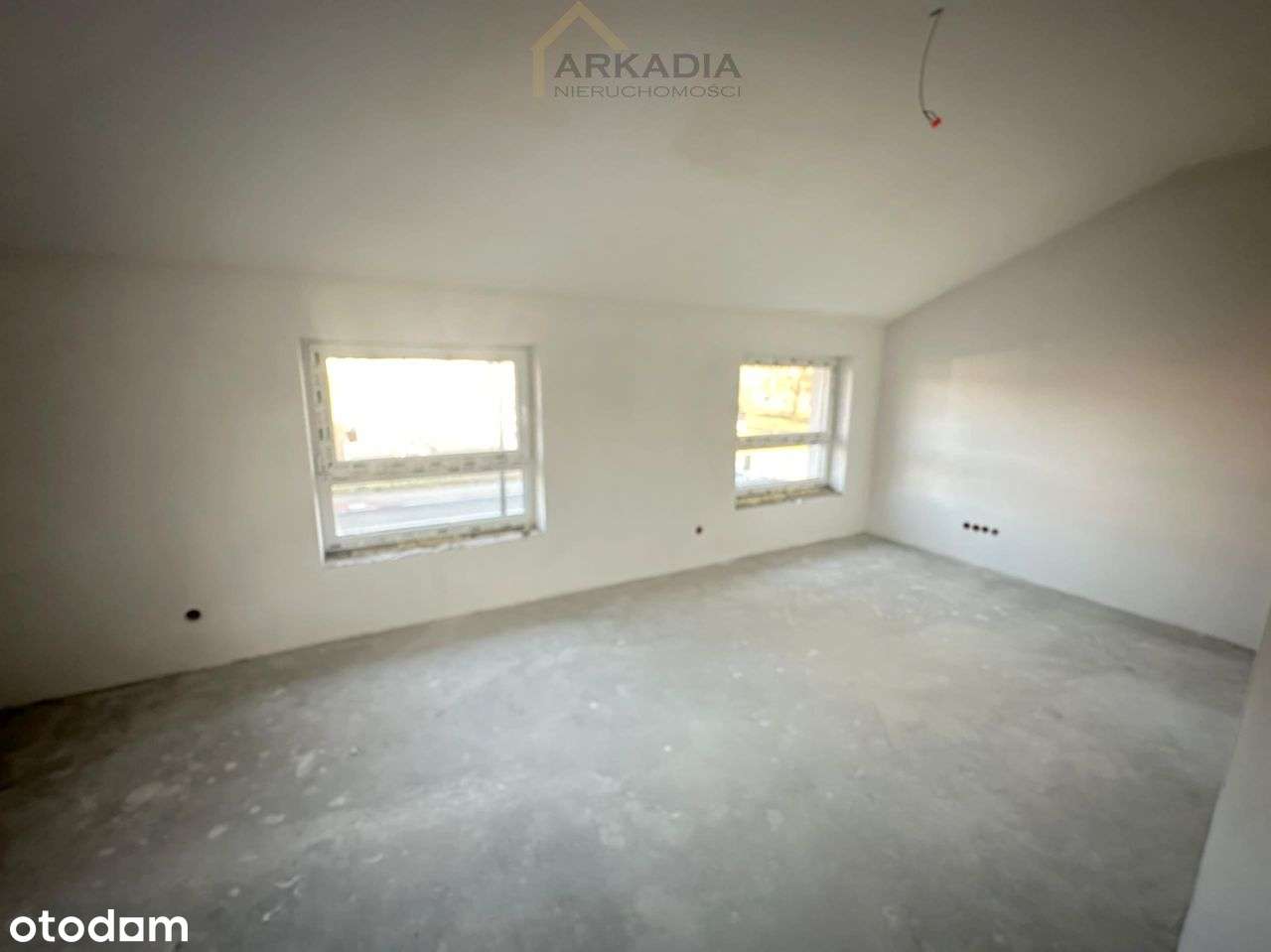 Bezczynszowe 3 pokojowe w historycznym budynku-12