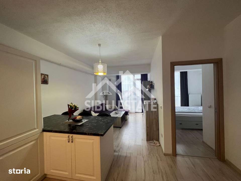 Apartament de vanzare, 2 camere mobilat utilat, bloc cu lift-17