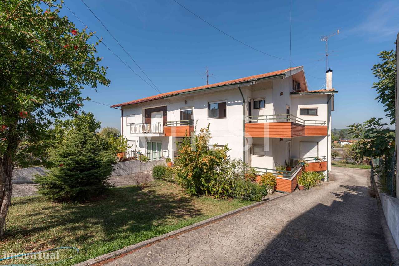 T3 com sótão, 2 garagens e amplo espaço exterior - São Martinho do...-43