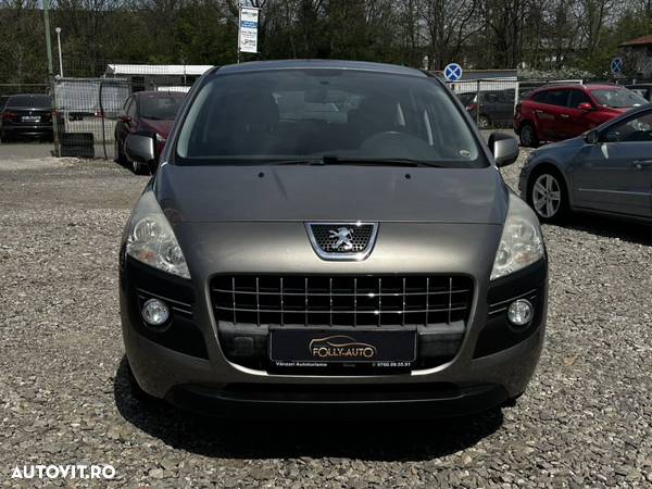 Peugeot 3008 1.6 HDI Confort Pack - 18