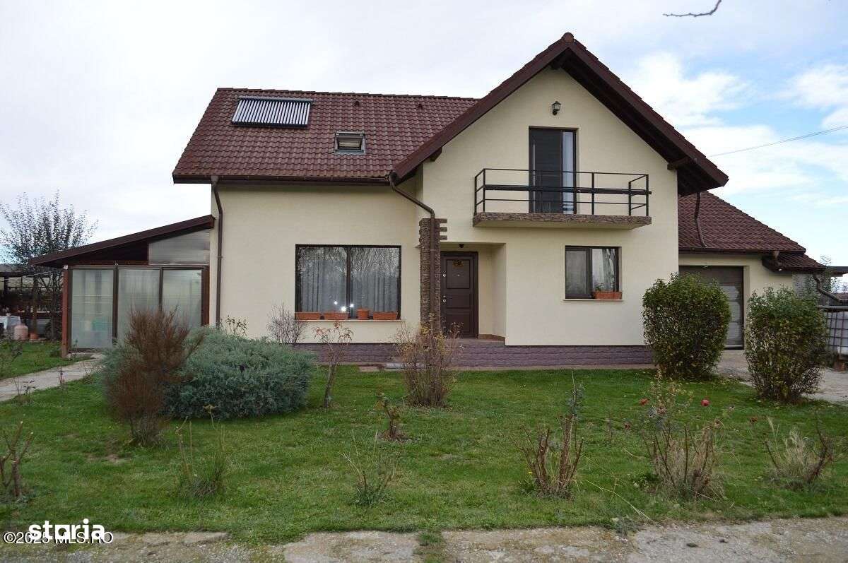 Glambocu - Bascov, Casa constructie 2008, teren 1066 mp - Imagine principală: 3/20