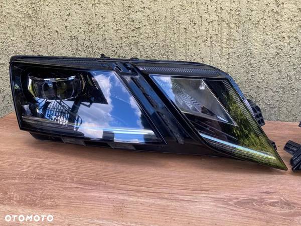 SKODA OCTAVIA III 3 LIFT LAMPA LEWA PRAWA FULL LED - 2