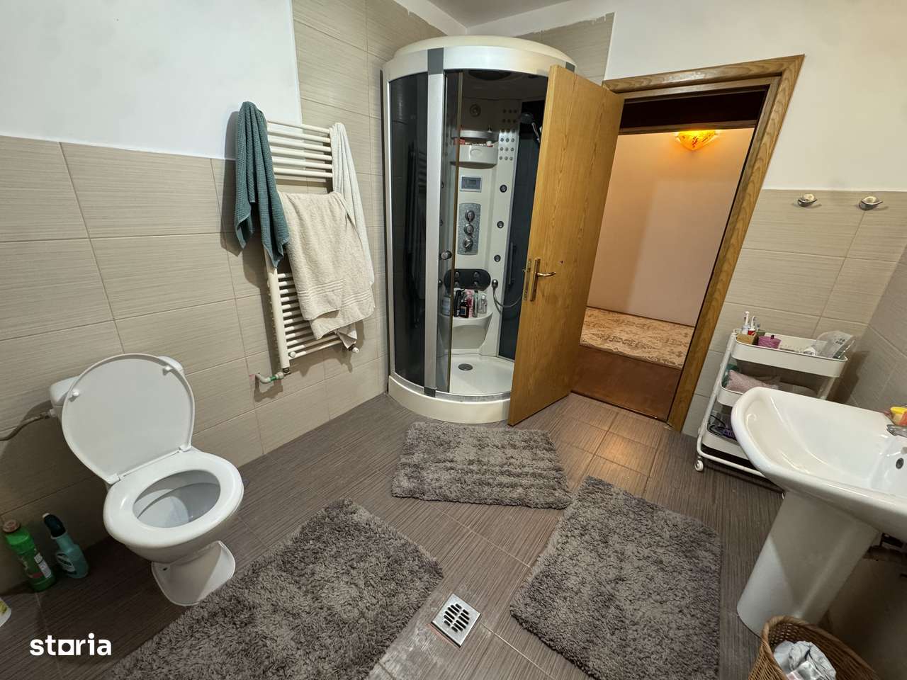 Vila spectaculoasa Snagov-Ghermanesti | 1400 MP Teren - 200 MP Casa-11