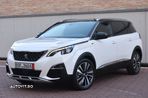 Peugeot 5008 - 3