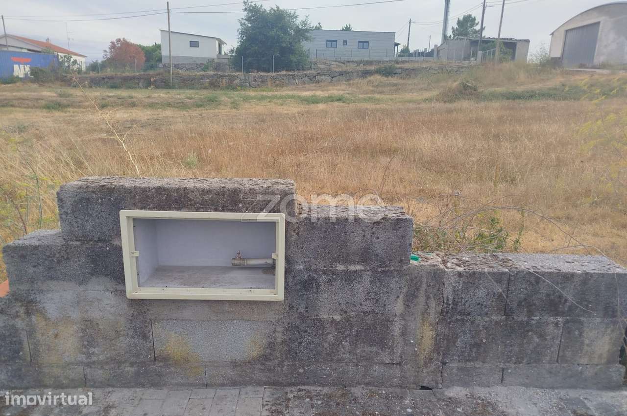 Oportunidade Única com Vistas para a Serra Da Estrela - Grande imagem: 1/27