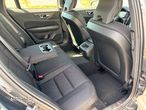 Volvo V60 D4 Geartronic Kinetic - 32