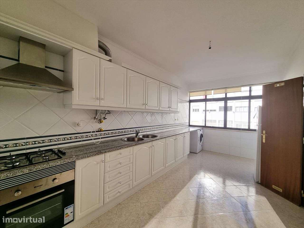 Apartamento T2 em Santarém - Grande imagem: 4/11