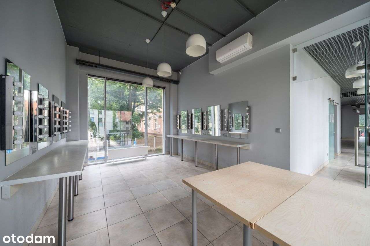 Reprezentacyjne biuro,gabinety,kancelaria.Inne usł-4