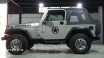 Jeep Wrangler 4.0 Sport - 27