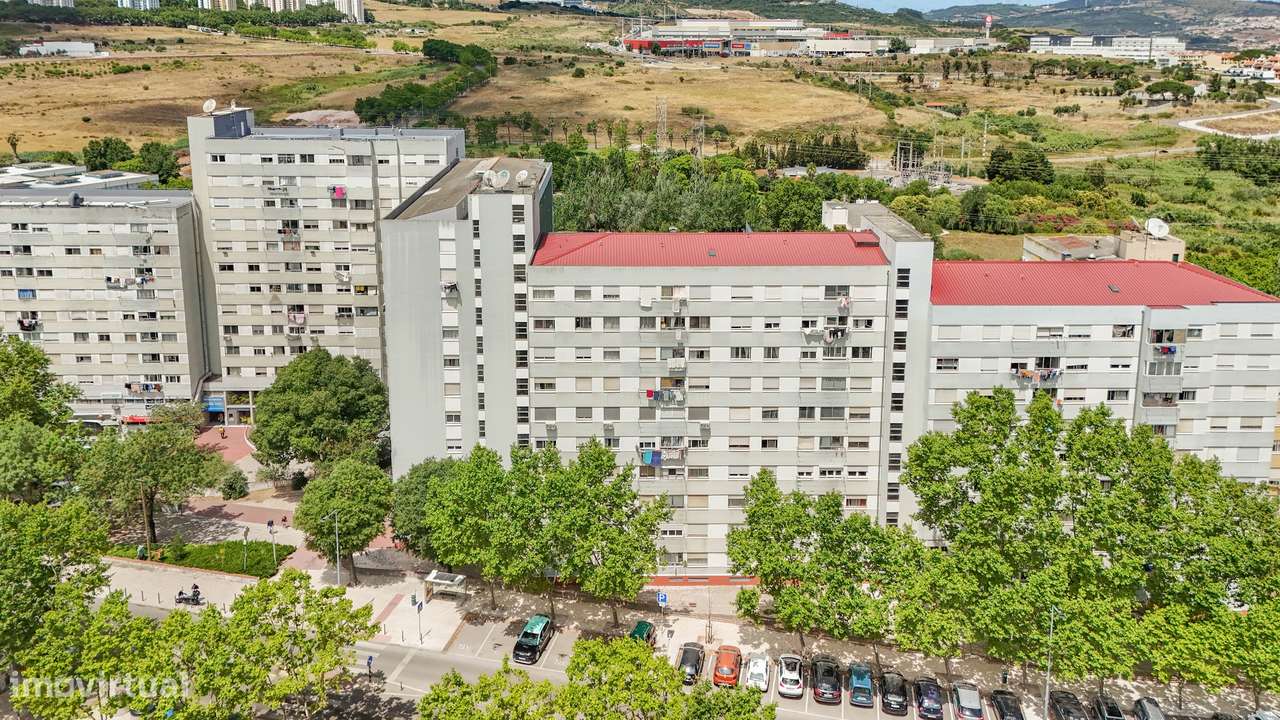 T3 Remodelado em 2021 c/ imensa luz natural e elevador-24