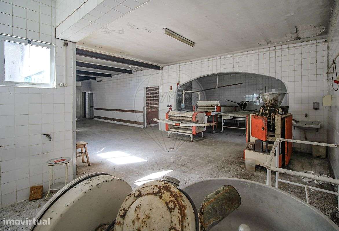 Moradia T2 para venda-5