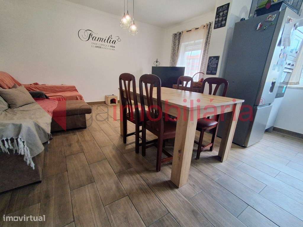 Apartamento T3 no Centro de Arruda dos Vinhos-10
