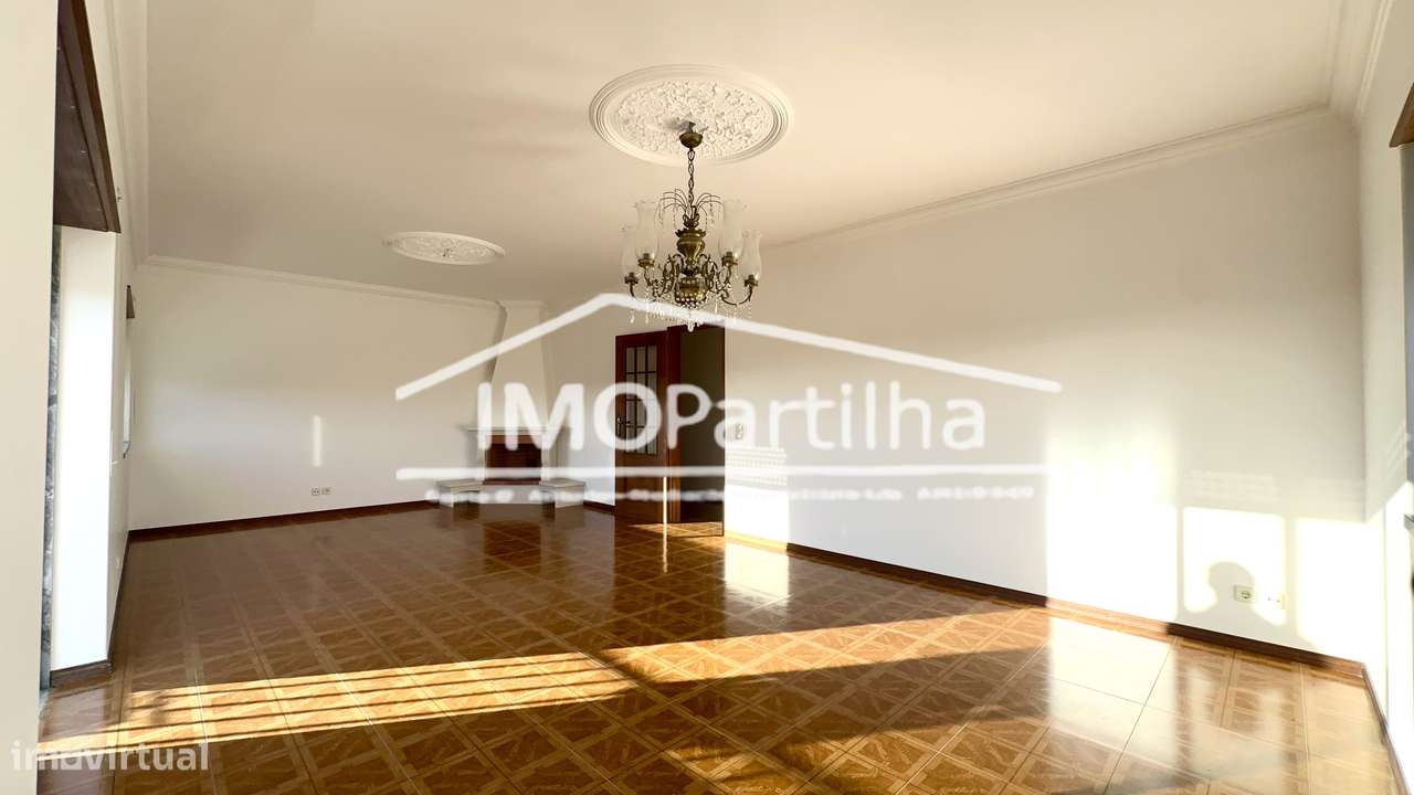 Moradia T4 Negociável em Alfaquiques, São João das Lampas - Grande imagem: 4/24