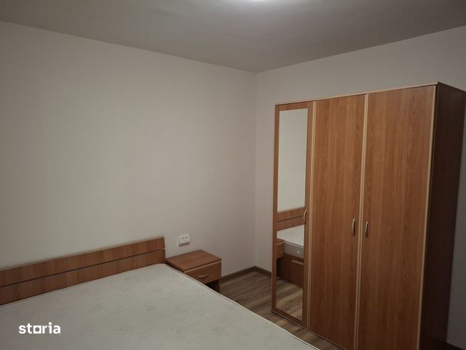 2 camere - Titan - metrou-3