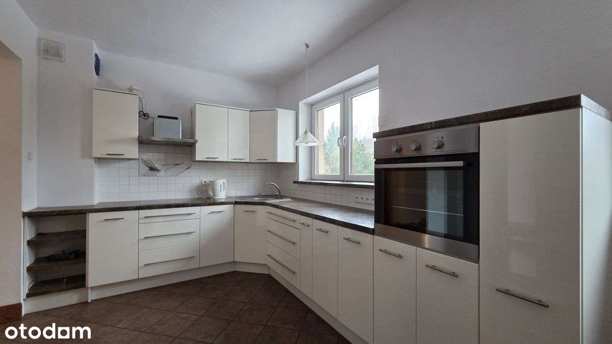 dom z pięknym ogrodem obok Wadowic-11