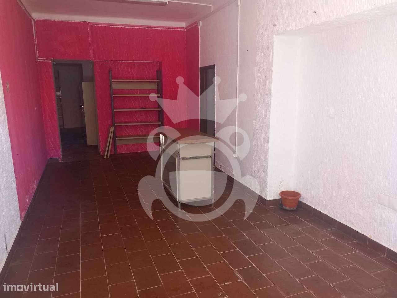 Venda Conjunta - Moradia e Espaço Comercial-30