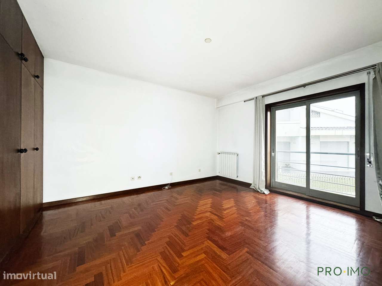 Apartamento T3 no Centro de São João da Madeira-31