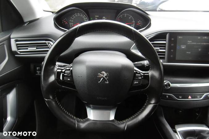 Peugeot 308 1.6 BlueHDi Business Line S&S - 23