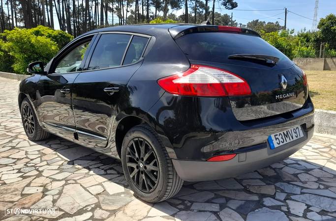 Renault Mégane 1.5 dCi Dynamique S - 7