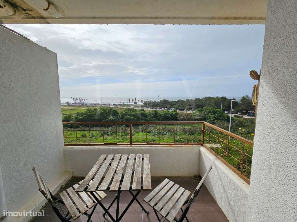 APARTAMENTO T1 EM CARCAVELOS COM VISTA MAR 1ª LINHA A 200m DA PRAIA-31