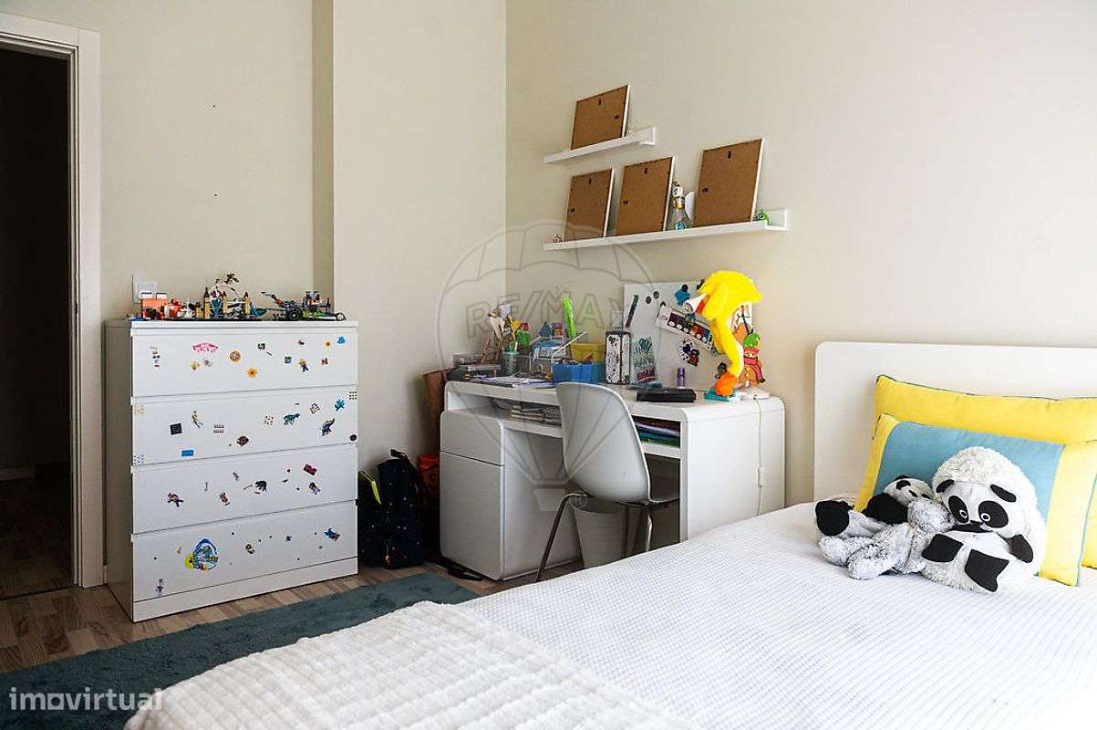 Moradia T4 para venda-26