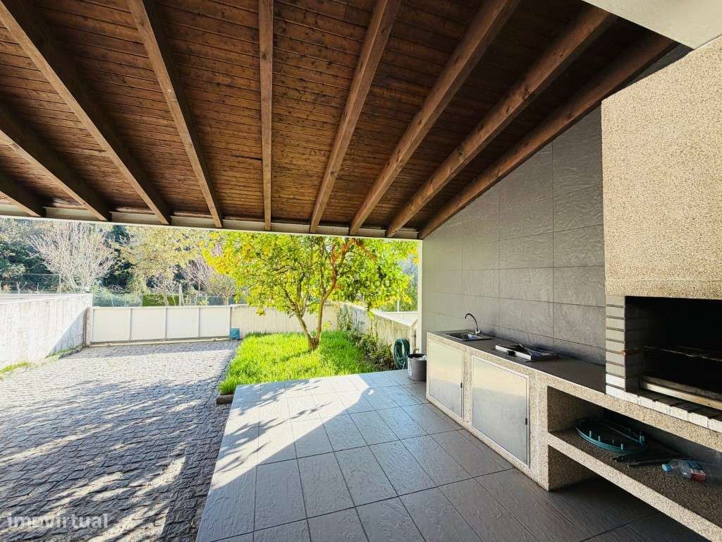 Moradia T3+1 Landim Famalicão-30