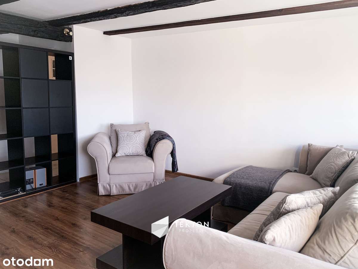 Urokliwe poddasze przy Pl. Grunwaldzkim – okazja! - Pełny obrazek: 2/15