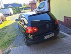 Volkswagen Golf V 2.0 TDI GT Sport - 2