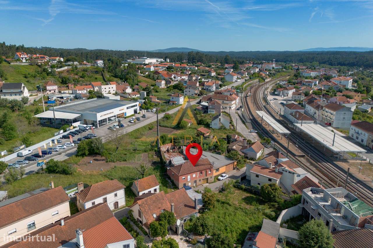 Moradia para Recuperar | Anexos | Garagem | Albergaria dos Doze, Pomba-15
