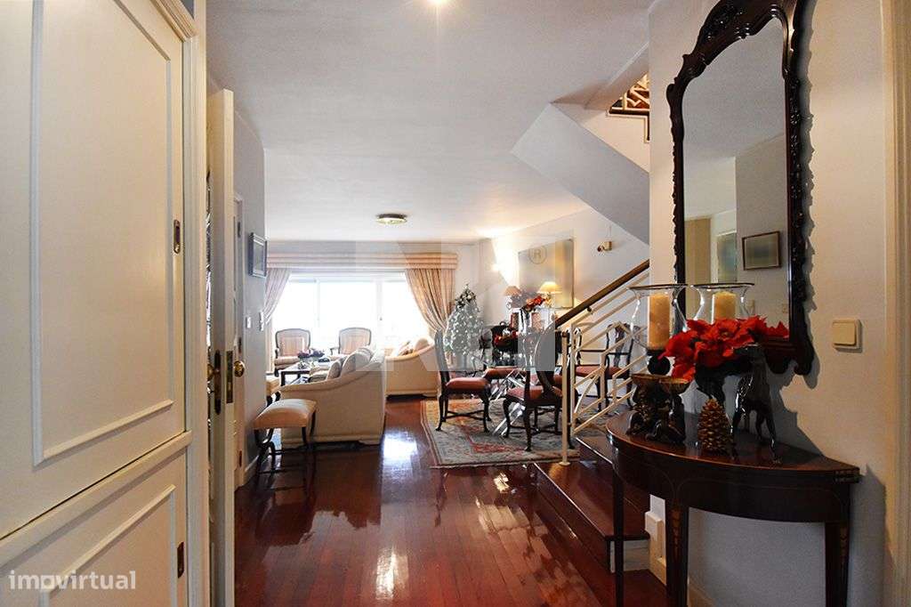 Apartamento T4 | Duplex | Centro | Santo Tirso-7