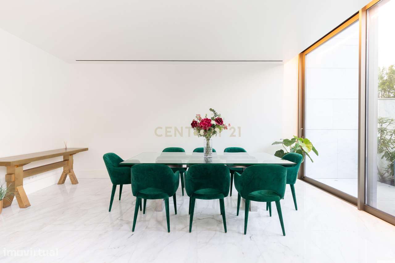 T3+1 em Cascais | Design Contemporâneo e Piscina - Grande imagem: 4/15