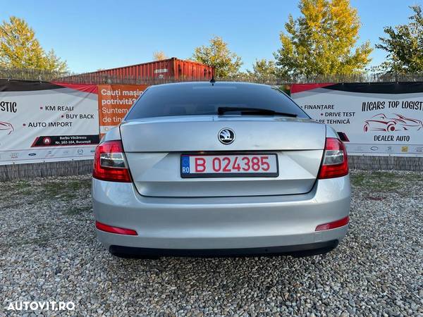 Skoda Octavia 2.0 TDI DSG Premium Edition - 18