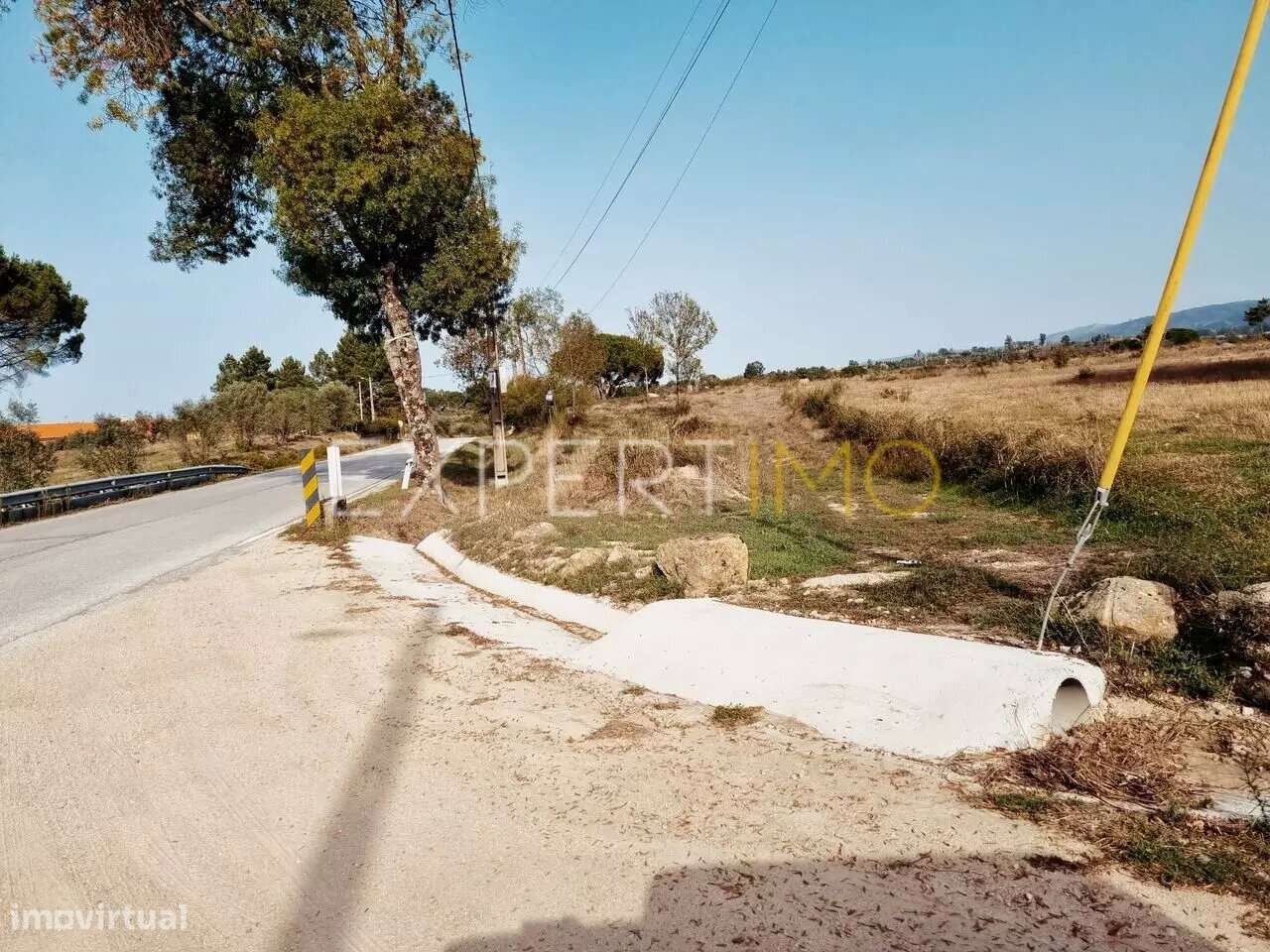 Terreno ao lado da EN 17 Gouveia-Seia - Grande imagem: 5/25