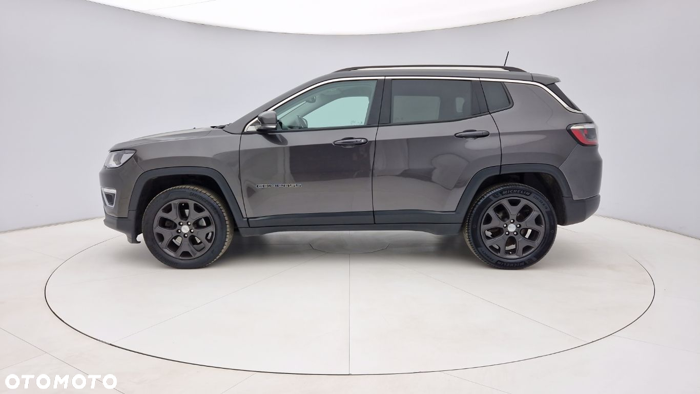 Jeep Compass - 2